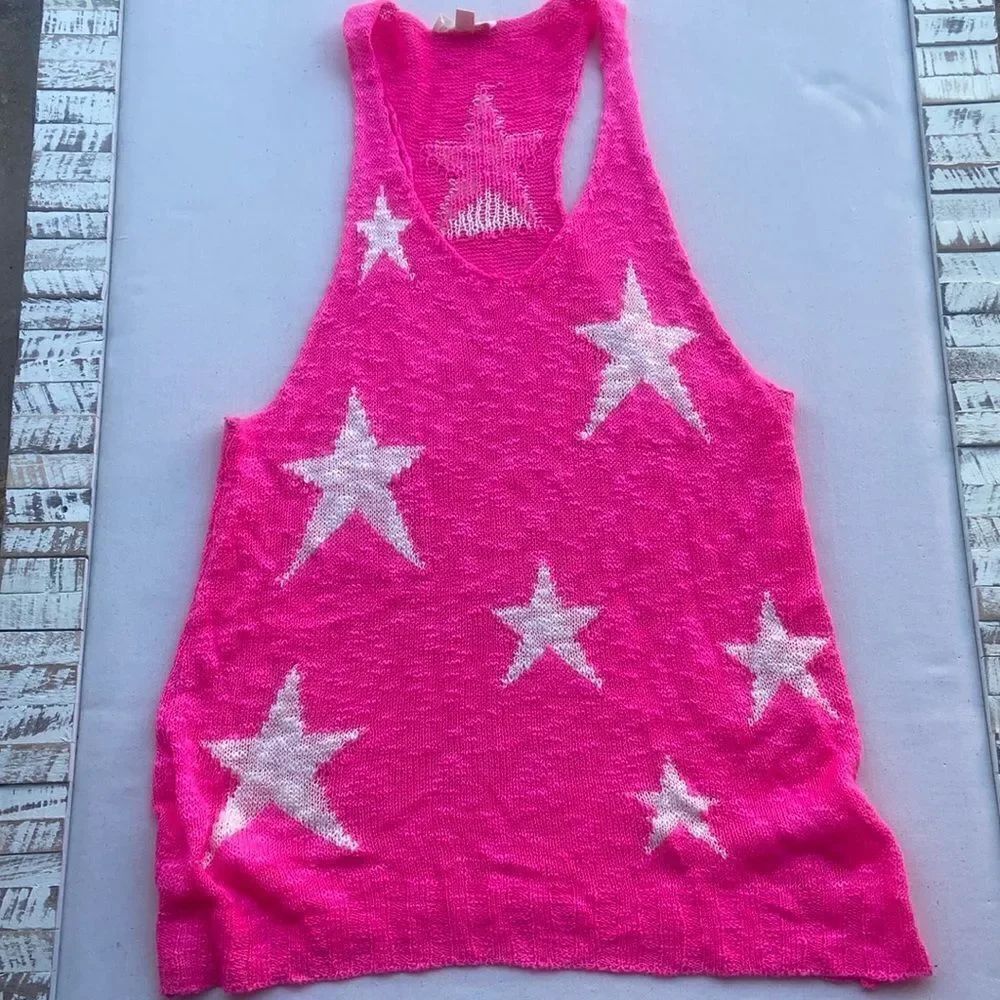 Hot pink and white sweater tank with stars Medium ladies